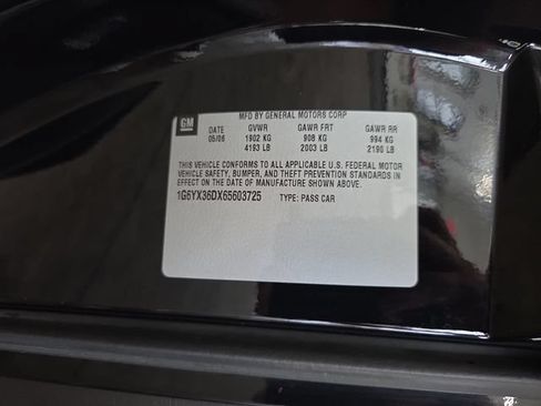 Used 2006 Cadillac XLR V RWD image 37