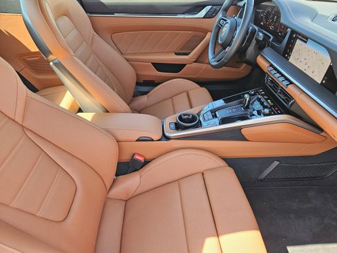 Certified 2025 Porsche 911 Targa 4 GTS image 15