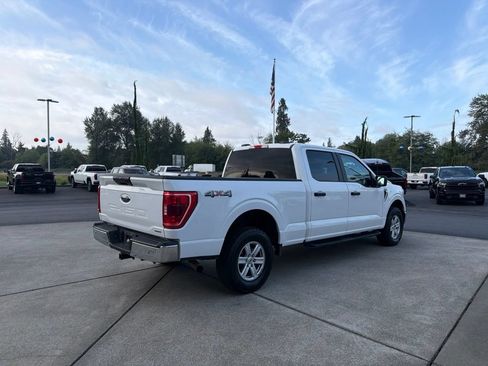 Used 2022 Ford F150 XLT w/ Trailer Tow Package AWD/4WD image 4