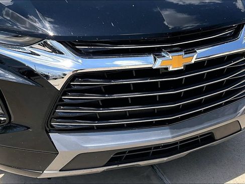 Used 2019 Chevrolet Blazer Premier w/ Sun and Wheels Package FWD image 33