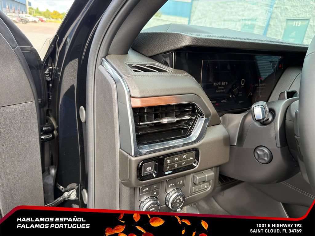 New 2026 GMC Yukon XL Denali w/ Denali Reserve Package AWD/4WD image 18