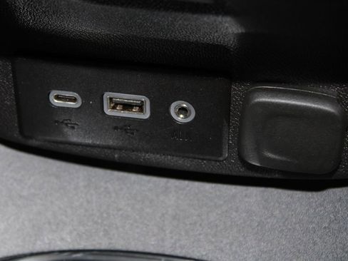 Used 2024 Chevrolet Malibu LT image 44