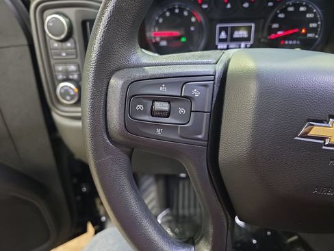 Used 2024 Chevrolet Silverado 2500 Custom w/ Custom Value Package AWD/4WD image 18