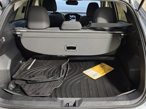 Used 2025 Subaru Crosstrek 2.0i Premium image 4