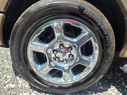 Used 2014 Ford F150 Lariat w/ Equipment Group 502A Luxury RWD image 9