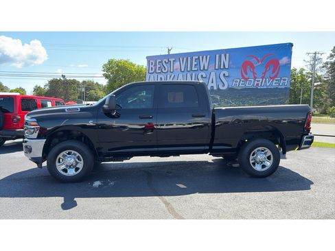 Used 2025 RAM 2500 Tradesman w/ Chrome Appearance Group AWD/4WD image 7