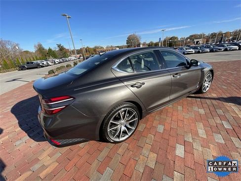 Used 2023 Genesis G70 2.0T image 36