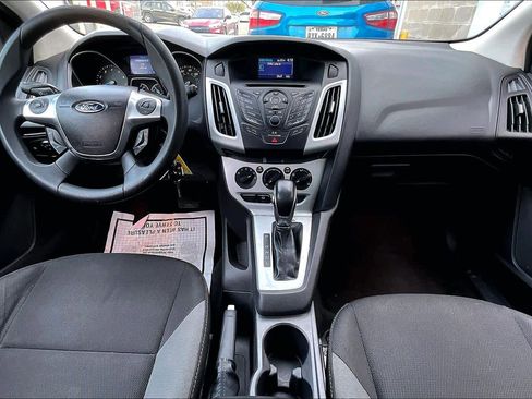 Used 2013 Ford Focus SE image 16