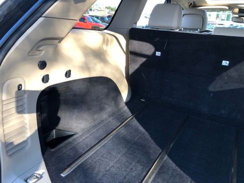 Used 2017 Jeep Grand Cherokee Limited image 25