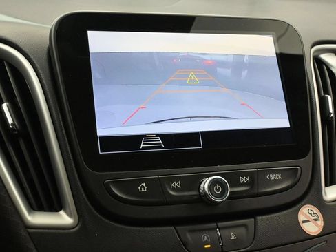 Used 2024 Chevrolet Malibu LT FWD image 18