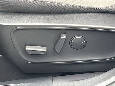 Certified 2022 Ford Escape SE w/ Convenience Package image 10