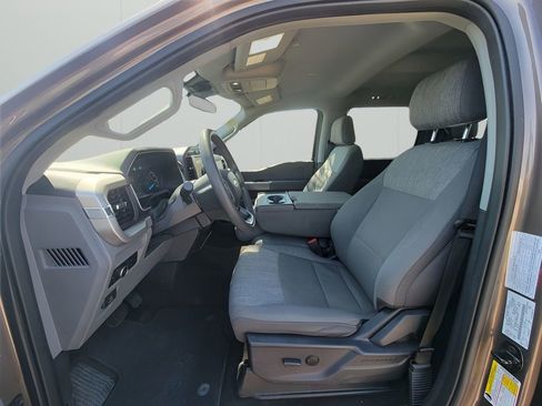 Used 2022 Ford F150 XLT image 14