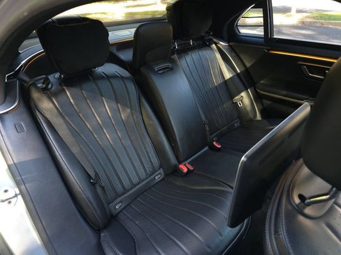 Used 2023 Mercedes-Benz S 500 4MATIC image 23