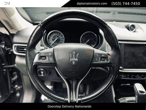 Used 2022 Maserati Levante GT AWD/4WD image 29