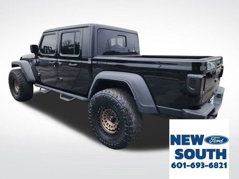Used 2020 Jeep Gladiator Sport w/ Quick Order Package 24S image 3