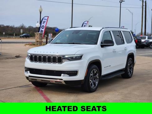 Used 2024 Jeep Wagoneer Series III image 3