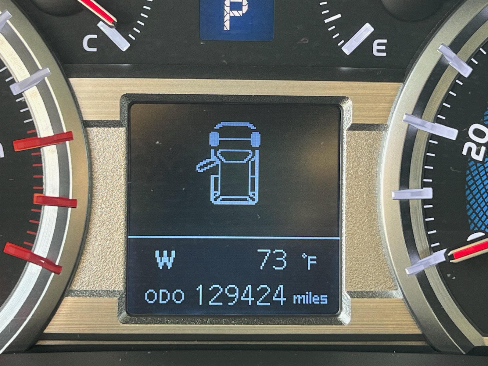 Used 2018 Toyota 4Runner SR5 RWD image 12