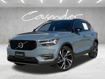 Used 2021 Volvo XC40 T5 R-Design w/ Advanced Package
