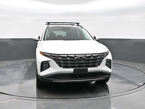 Used 2024 Hyundai Tucson Limited AWD/4WD image 2