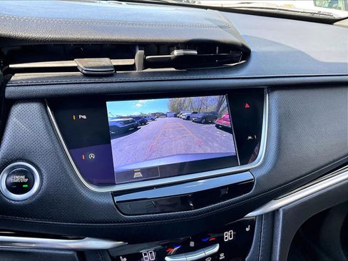 Used 2024 Cadillac XT6 Luxury w/ LPO, Floor Liner Package AWD/4WD image 19