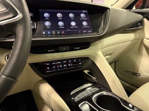 Certified 2022 Buick Envision Essence w/ Technology Package I image 21
