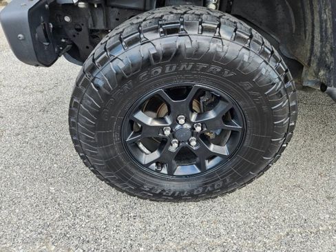 Used 2019 Jeep Wrangler Unlimited Rubicon image 9