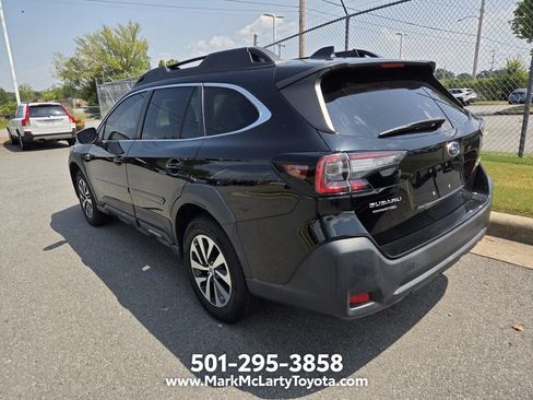 Used 2024 Subaru Outback Premium AWD/4WD image 5