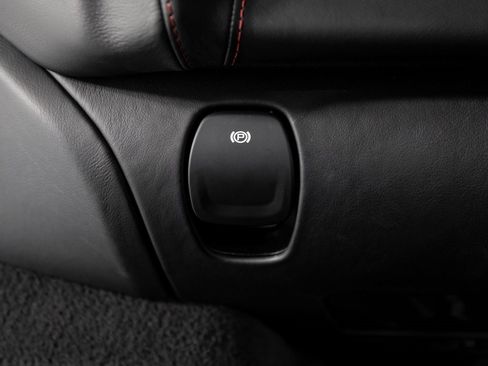 Used 2023 McLaren GT image 20