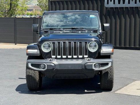 Used 2021 Jeep Wrangler Unlimited Sahara w/ Uconnect 4C Nav & Sound Group AWD/4WD image 2