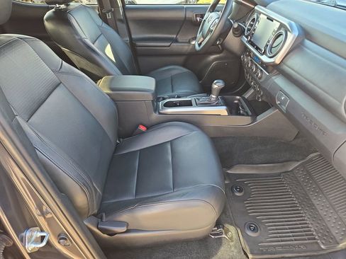 Used 2023 Toyota Tacoma Limited w/ Nightshade Package image 17