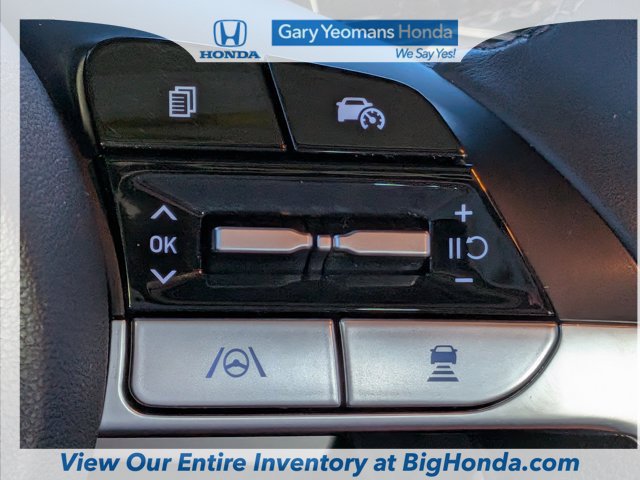Used 2024 Hyundai Elantra Limited FWD image 27