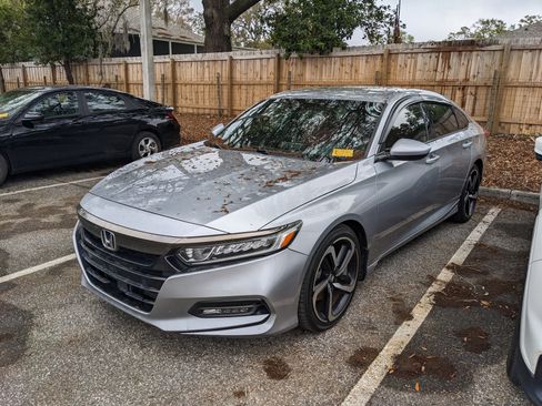 Used 2019 Honda Accord Sport image 13