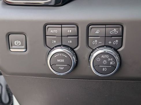 Certified 2025 GMC Sierra 1500 AT4 AWD/4WD image 22
