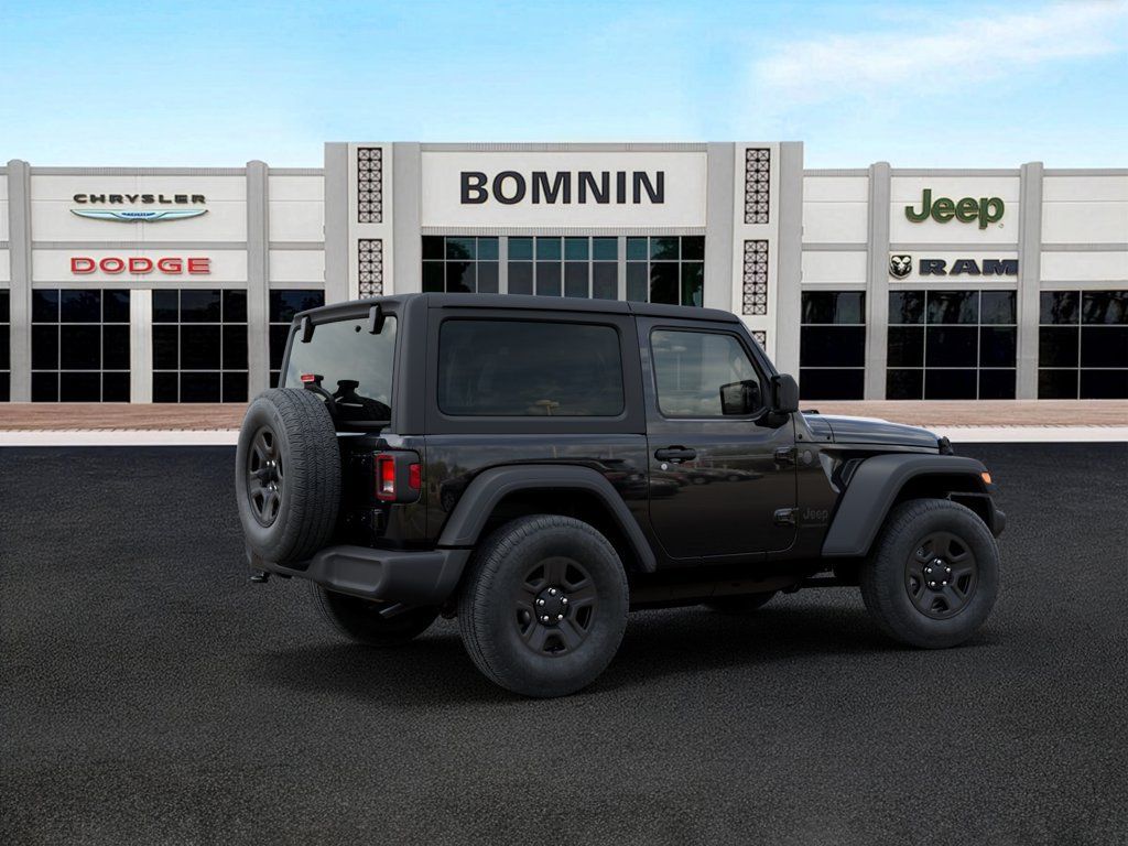 Used 2026 Jeep Wrangler Sport AWD/4WD image 4