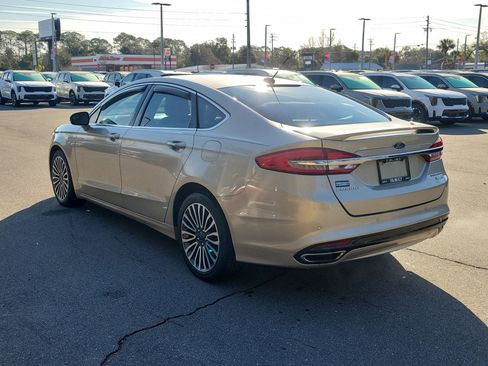 Used 2018 Ford Fusion Titanium image 4