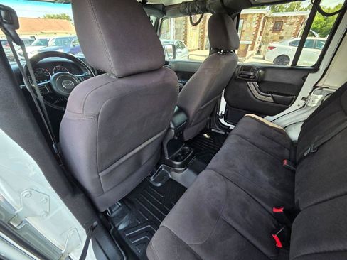 Used 2013 Jeep Wrangler Unlimited Sport AWD/4WD image 14