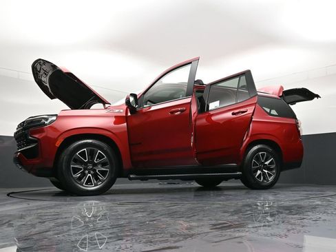 Used 2021 Chevrolet Tahoe Z71 w/ Z71 Off-Road Package image 42