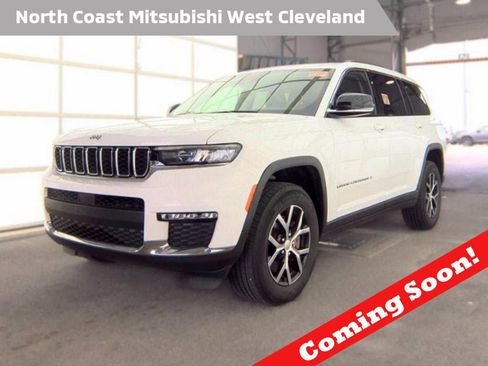 Used 2023 Jeep Grand Cherokee L Limited AWD/4WD image 1