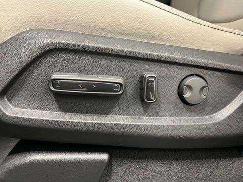 New 2026 Honda Pilot Touring image 15