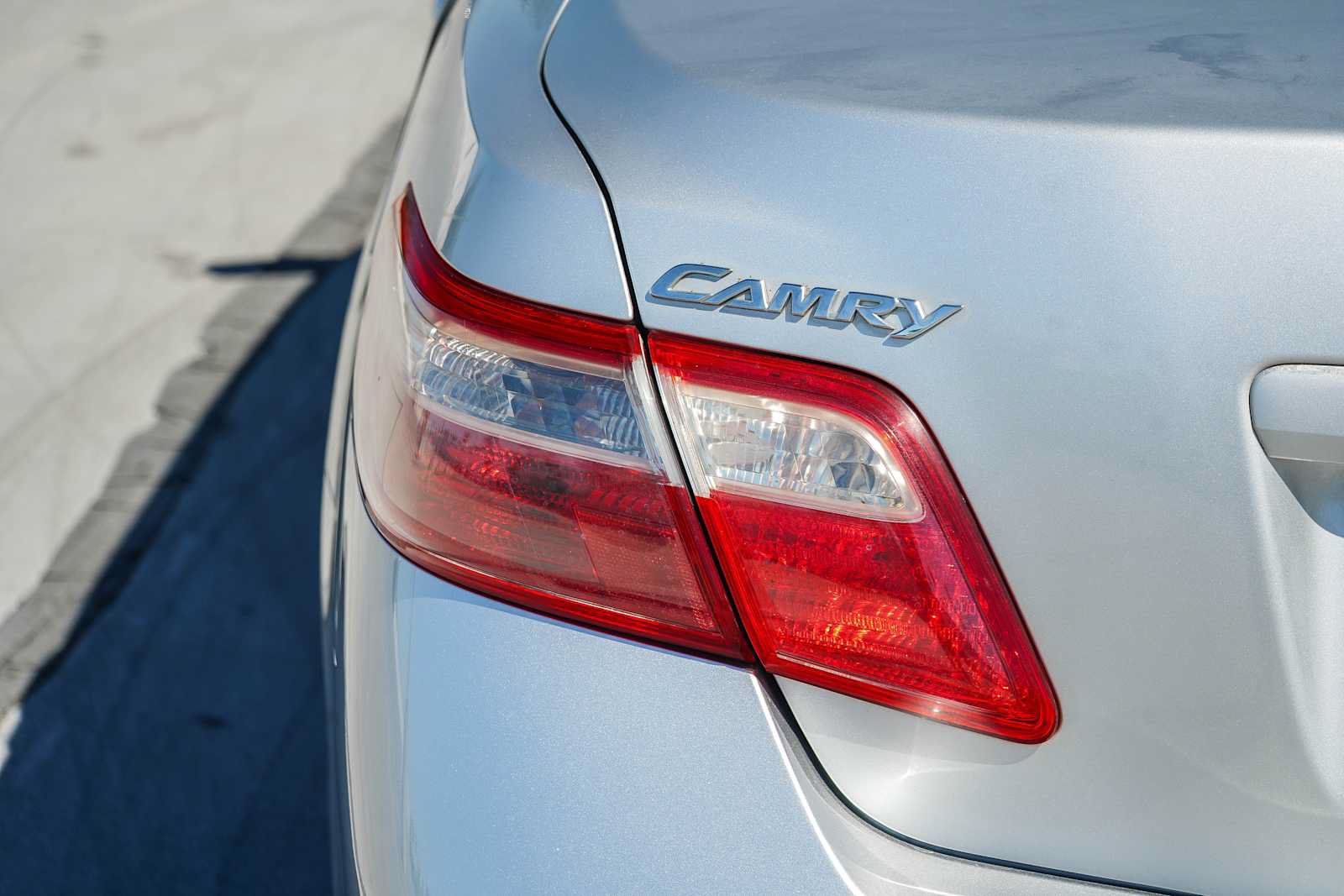 Used 2007 Toyota Camry LE FWD image 8