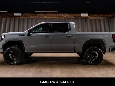 Used 2024 GMC Sierra 1500 Elevation AWD/4WD image 6