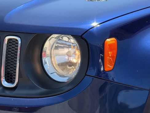 Used 2018 Jeep Renegade Sport w/ Power & Air Group image 8