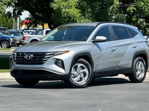 Used 2023 Hyundai Tucson SEL FWD image 1