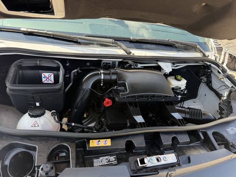 Used 2020 Mercedes-Benz Sprinter 2500 w/ Driver Convenience Package image 29