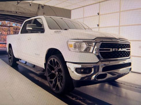 Used 2022 RAM 1500 Big Horn RWD image 5