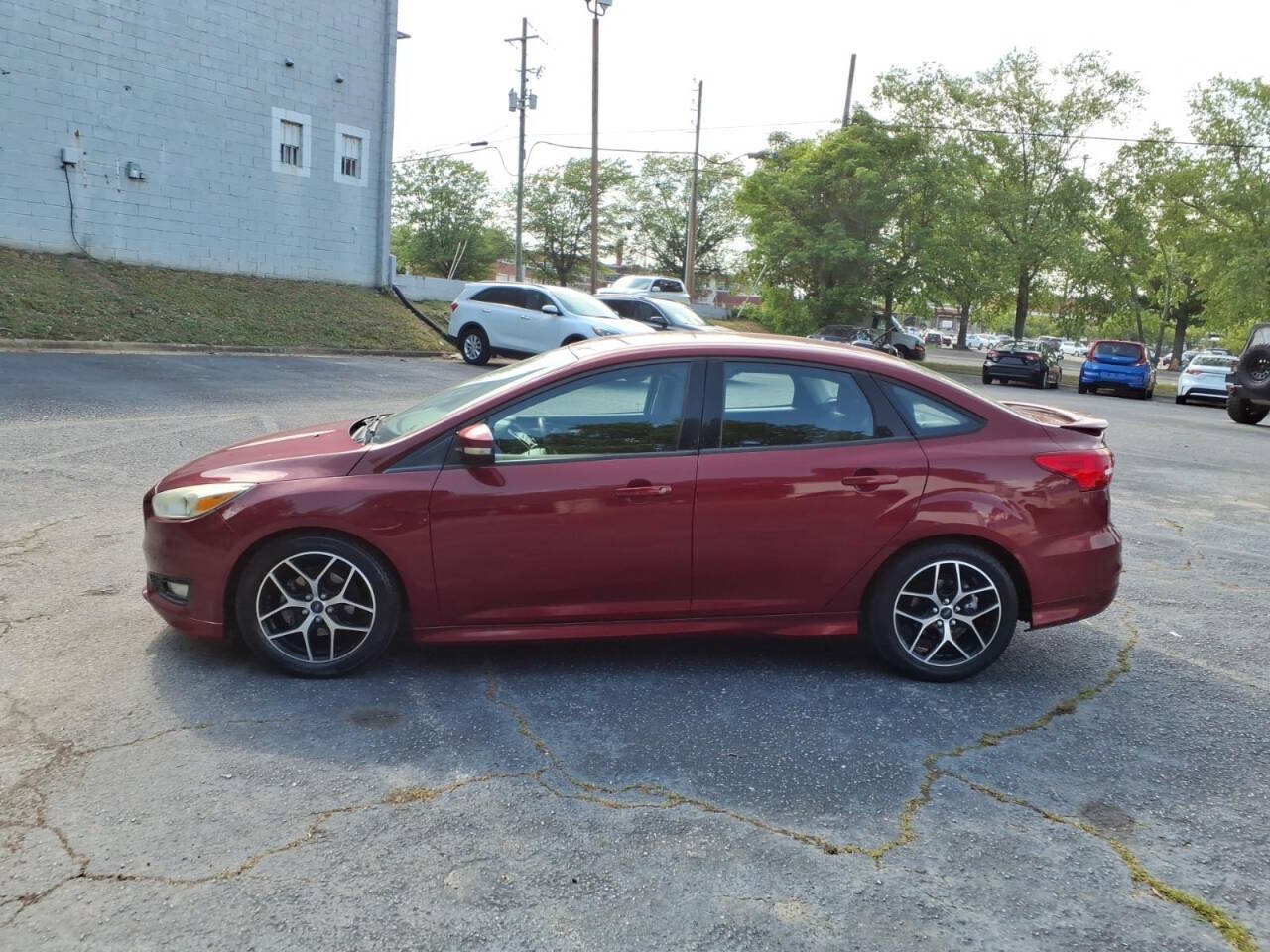 Used 2015 Ford Focus SE w/ SE Ecoboost Package FWD image 8