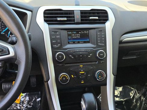 Used 2014 Ford Fusion S FWD image 26