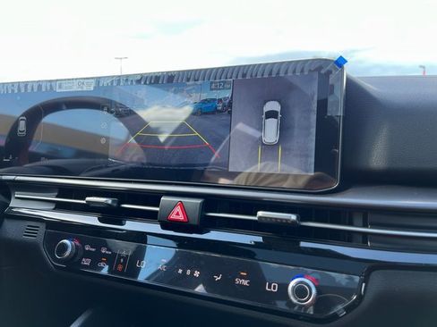 Used 2026 Kia Sportage SX image 27