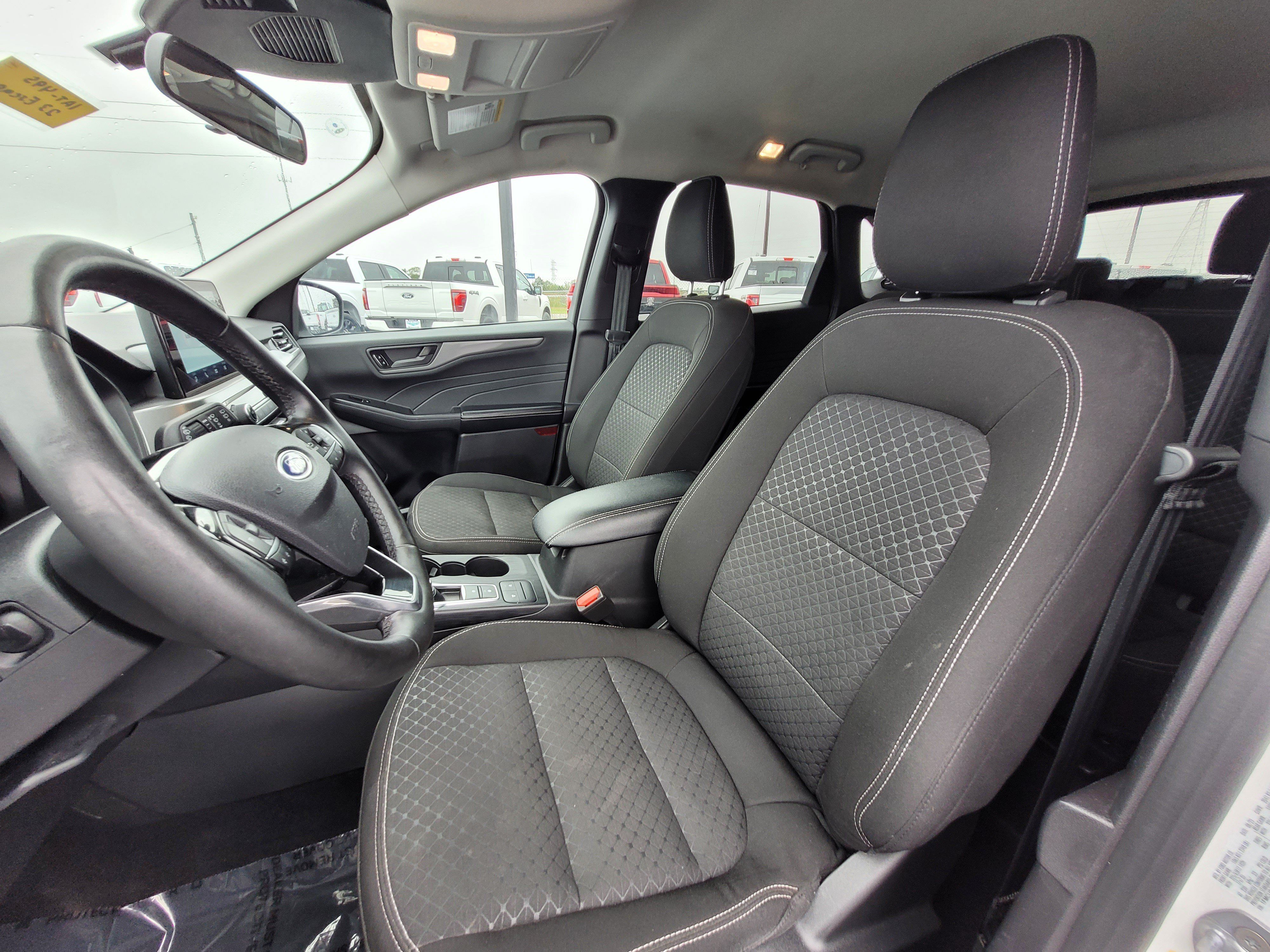 Used 2023 Ford Escape Active AWD/4WD image 26