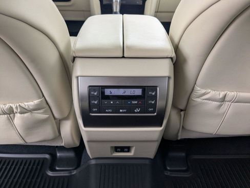 Certified 2023 Lexus GX 460 Premium AWD/4WD image 20